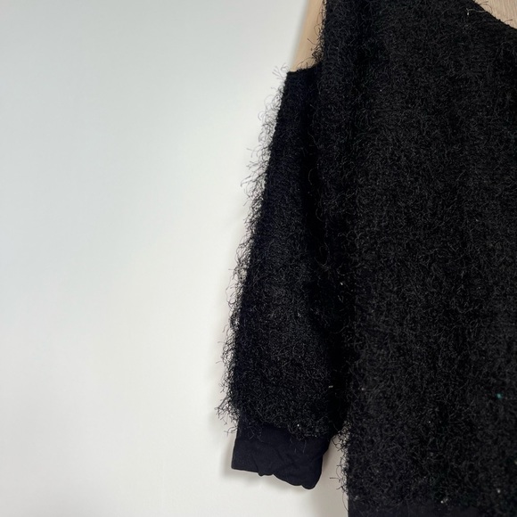 Cute sweater - Picture 4 of 4